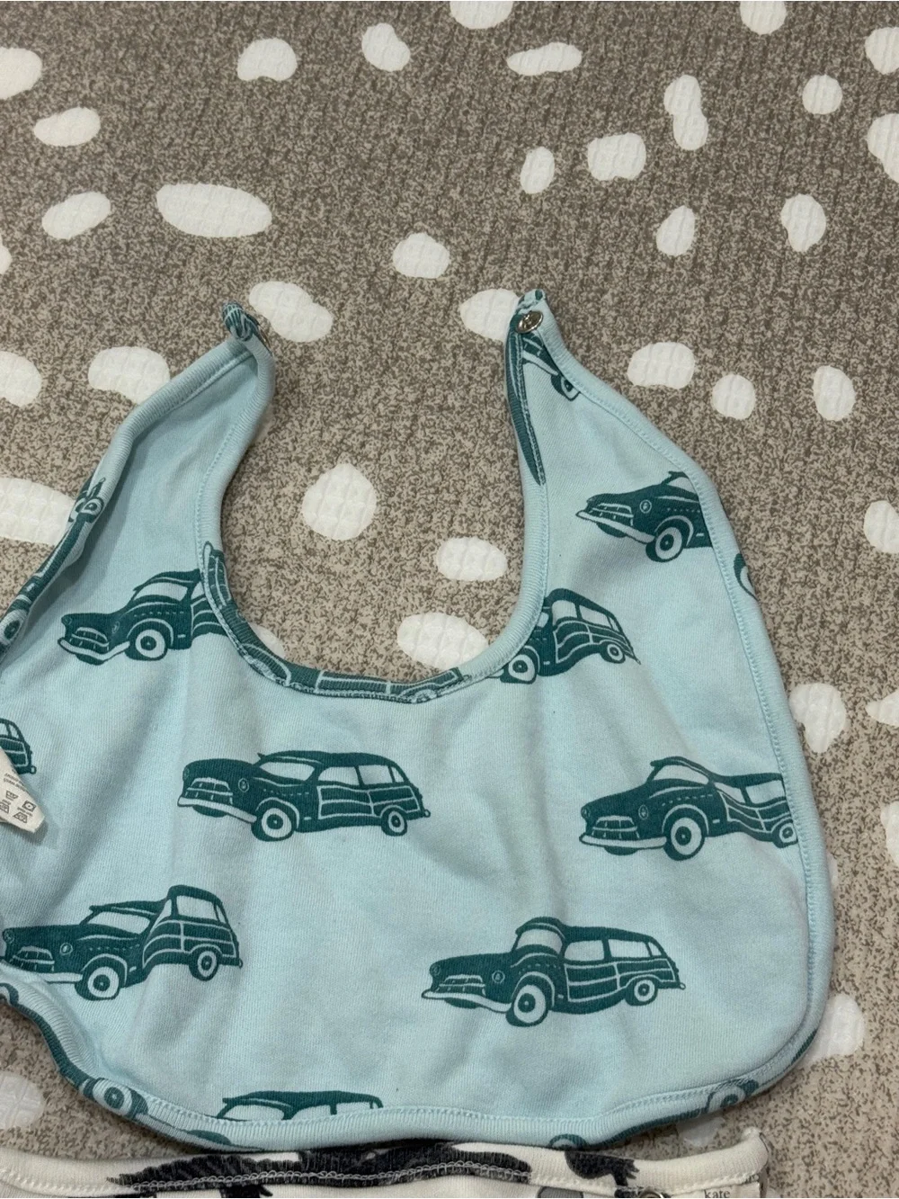 Bundle Kate Quinn bibs cotton baby boy dragons bandana turquoise cars